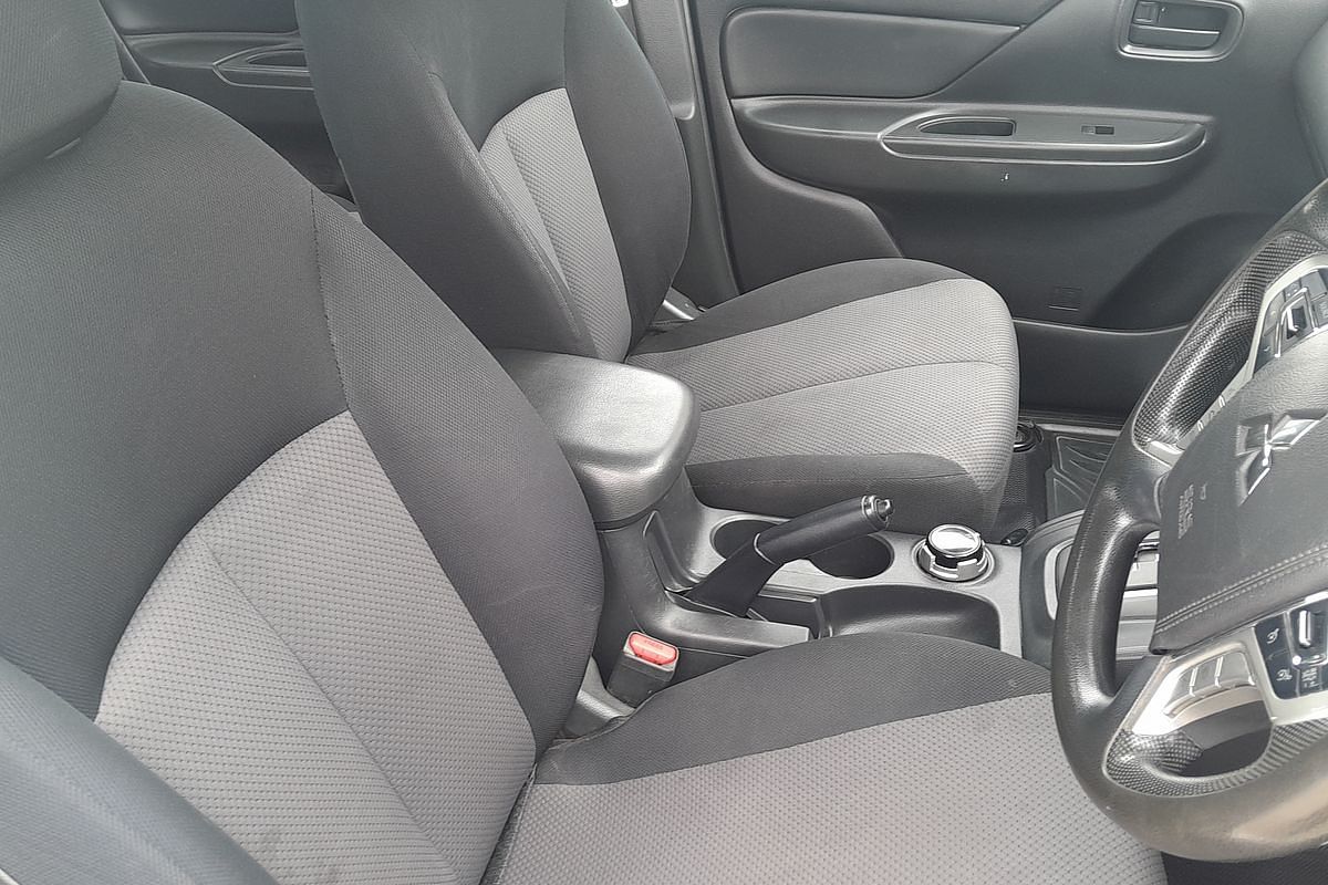 2019 Mitsubishi Triton GLX ADAS MR 4X4