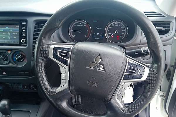 2019 Mitsubishi Triton GLX ADAS MR 4X4