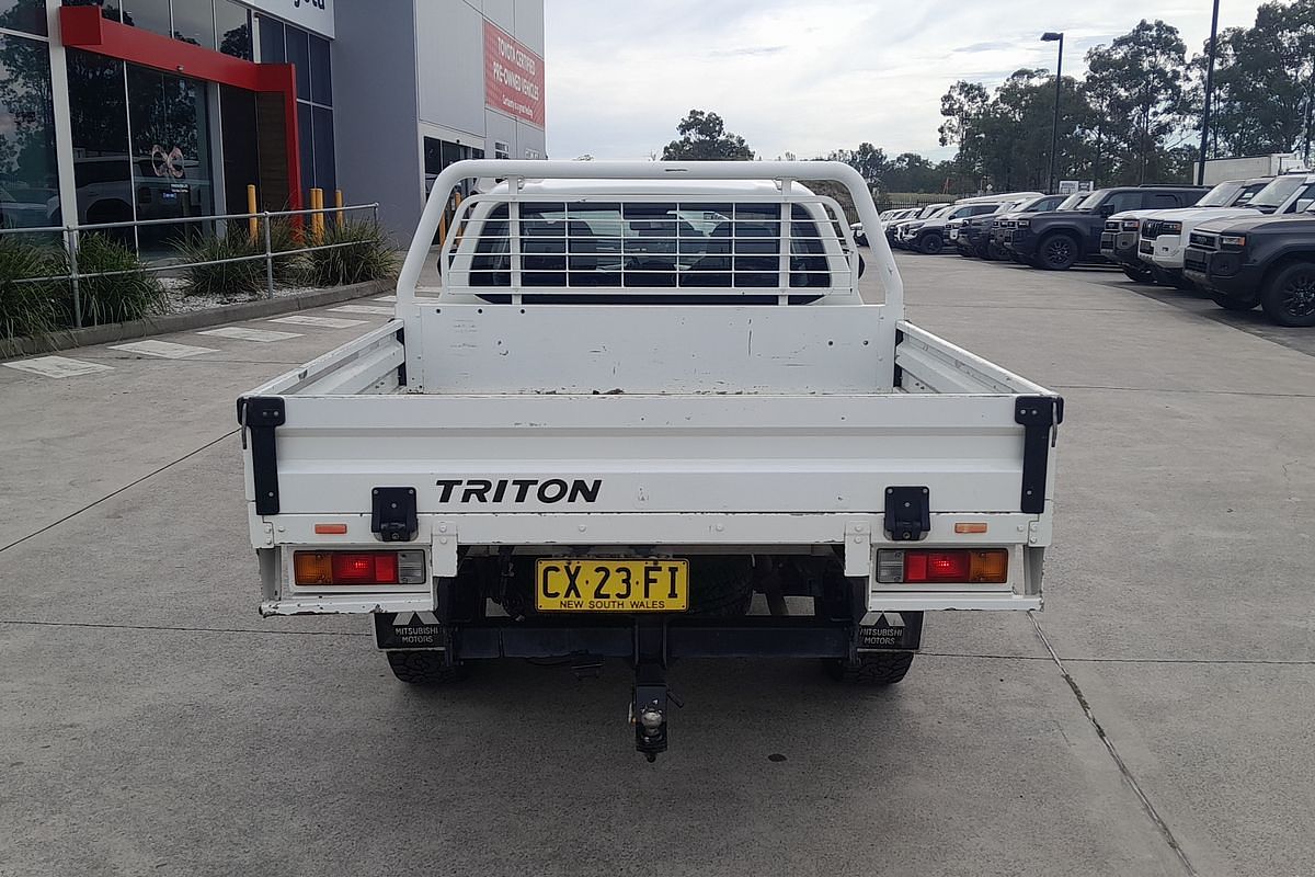 2019 Mitsubishi Triton GLX ADAS MR 4X4