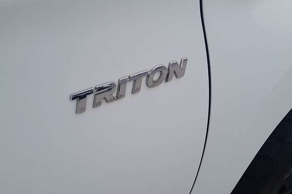 2019 Mitsubishi Triton GLX ADAS MR 4X4