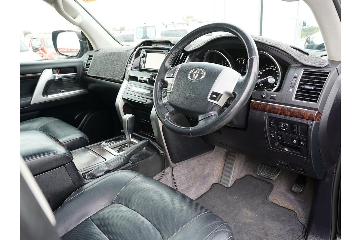 2012 Toyota Landcruiser VX URJ202R