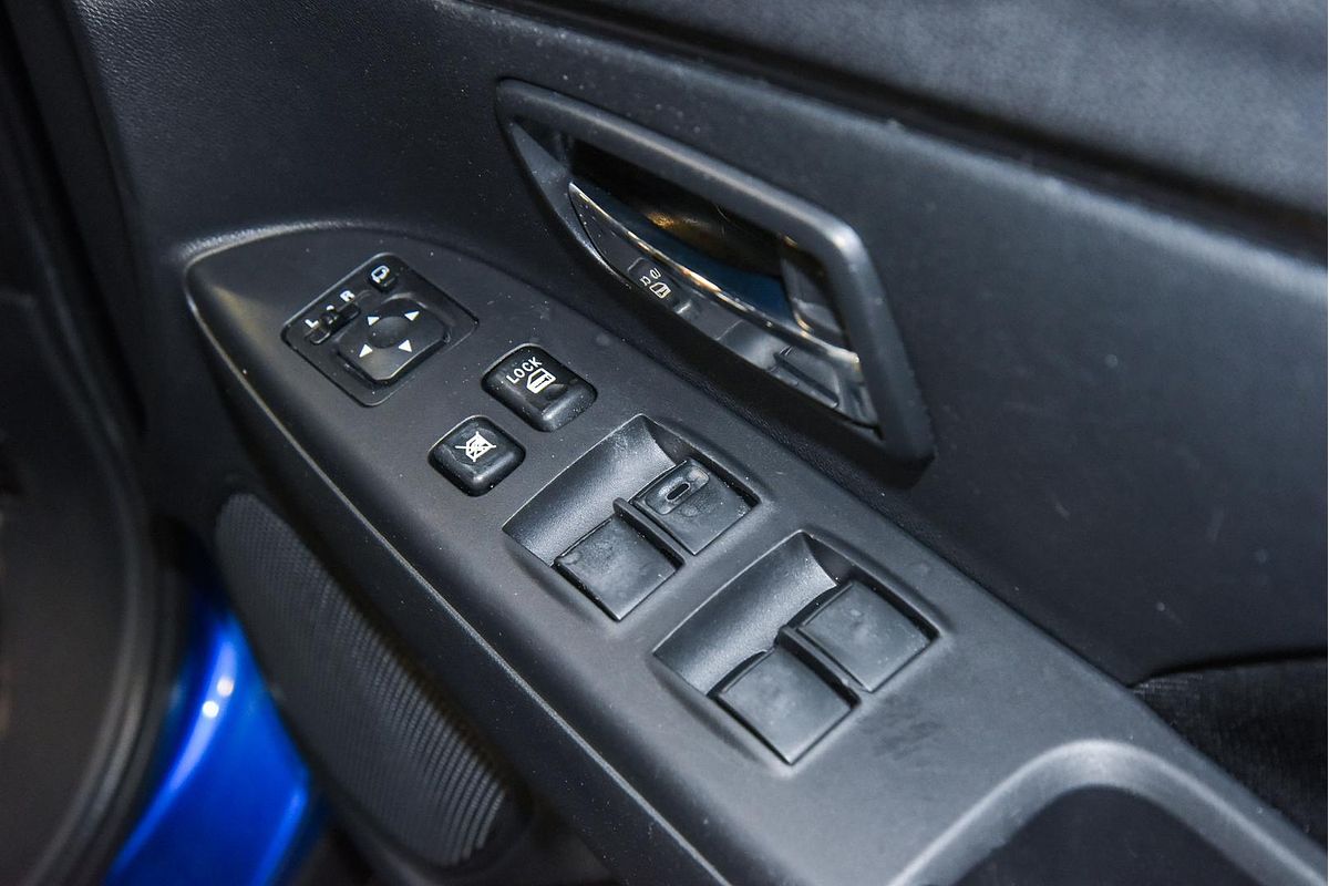 2019 Mitsubishi ASX ES XC