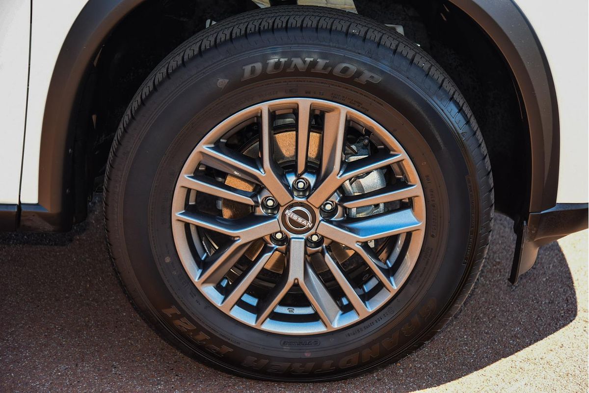 2024 Nissan X-TRAIL ST T33