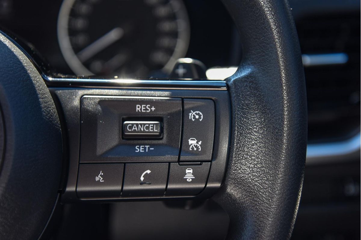 2024 Nissan X-TRAIL ST T33