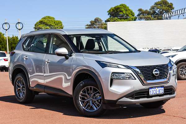 2023 Nissan X-TRAIL ST T33