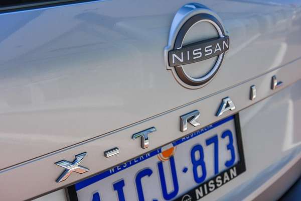 2023 Nissan X-TRAIL ST T33