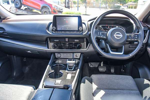 2023 Nissan X-TRAIL ST T33
