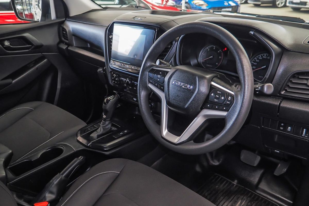 2022 Isuzu D-MAX SX 4X4