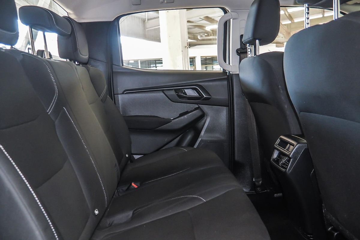 2022 Isuzu D-MAX SX 4X4