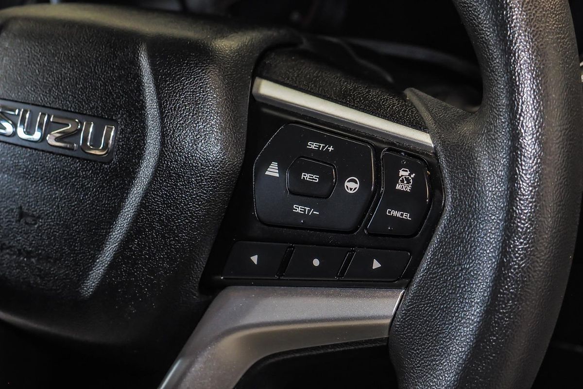 2022 Isuzu D-MAX SX 4X4