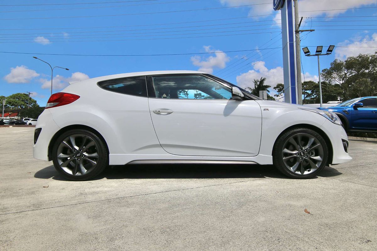 2016 Hyundai Veloster SR Turbo FS5 Series II