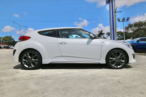 2016 Hyundai Veloster SR Turbo FS5 Series II
