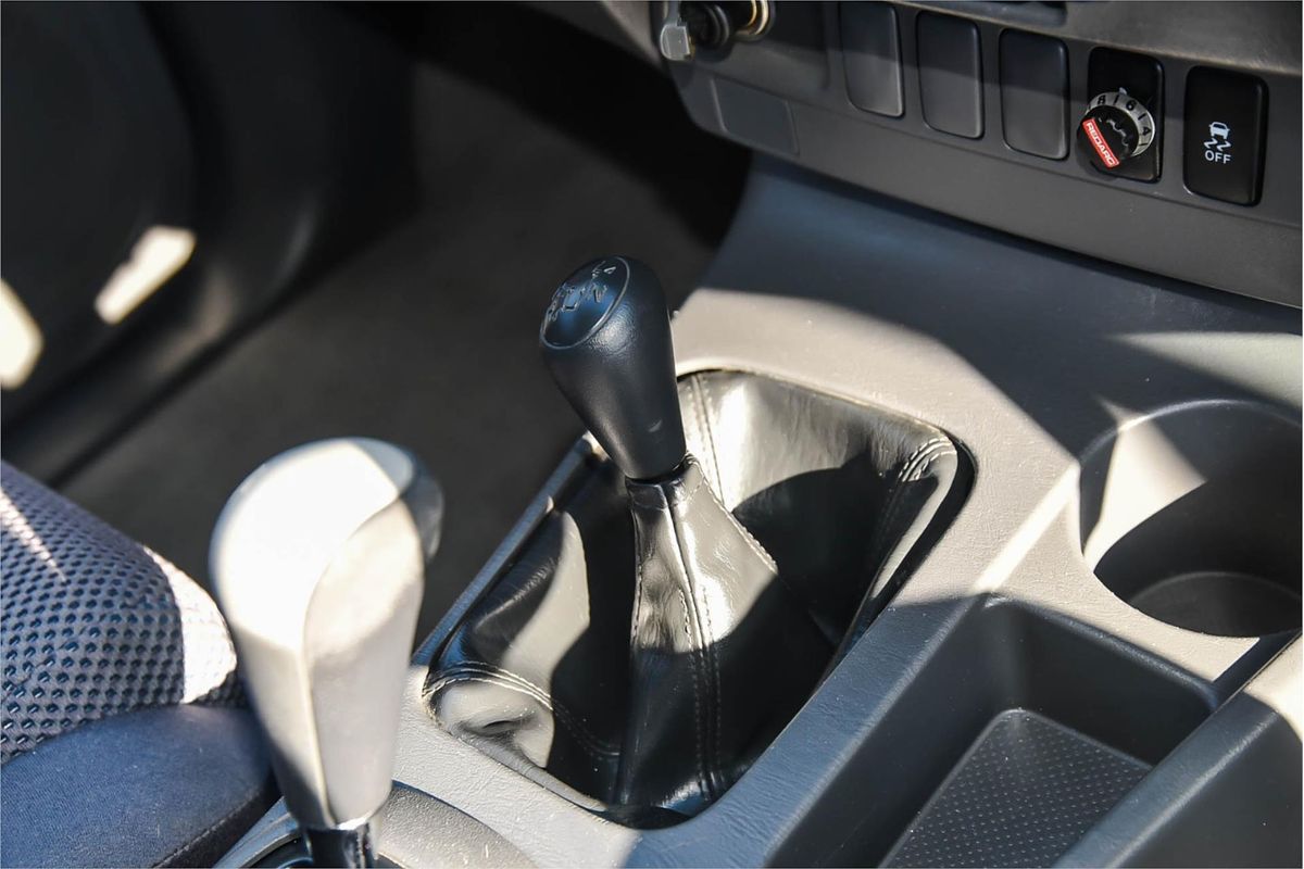 2012 Toyota Hilux SR5 KUN26R 4X4