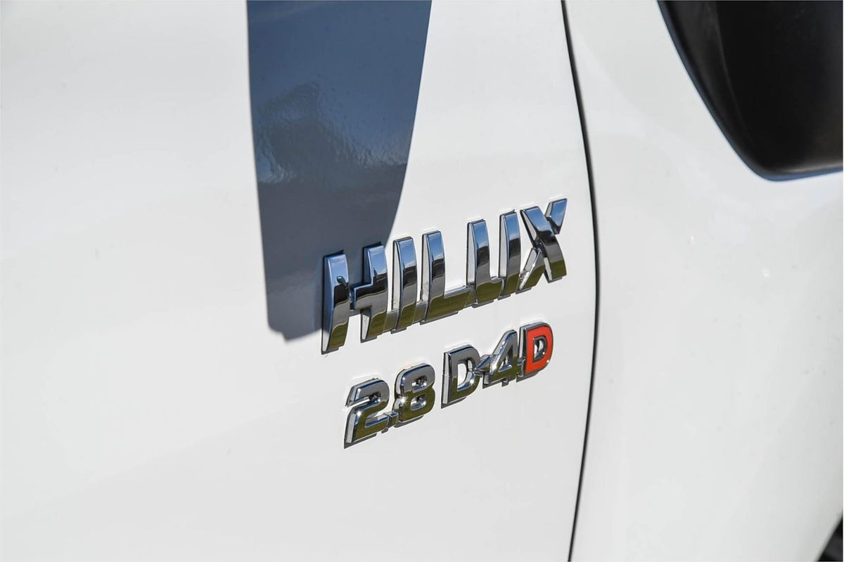 2019 Toyota Hilux SR GUN126R 4X4