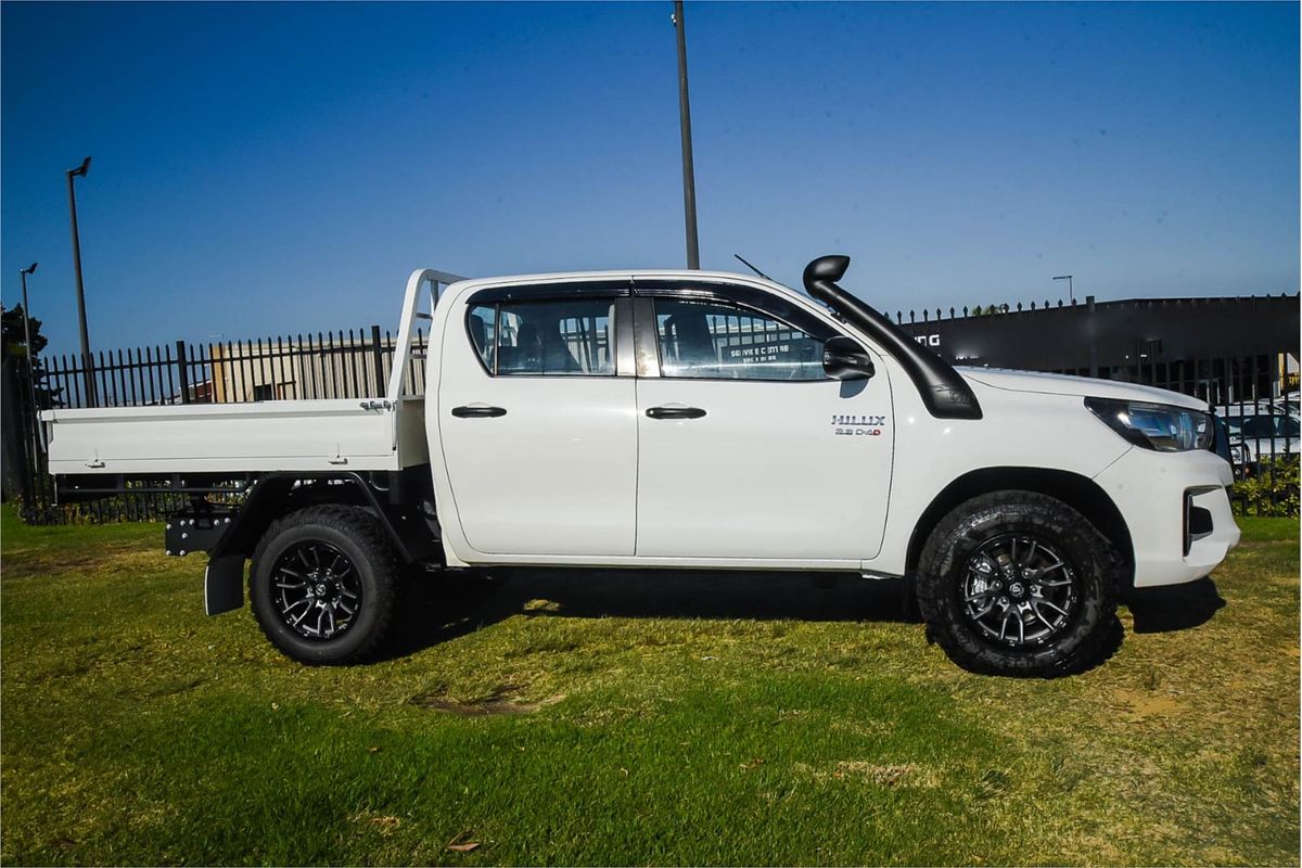 2019 Toyota Hilux SR GUN126R 4X4
