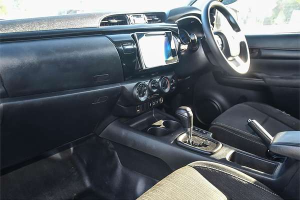 2019 Toyota Hilux SR GUN126R 4X4