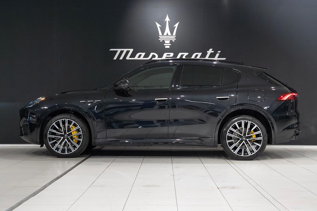 2023 Maserati Grecale Modena M182