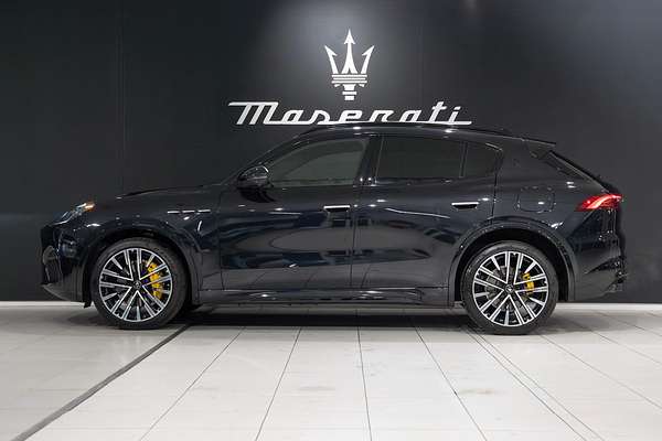 2023 Maserati Grecale Modena M182