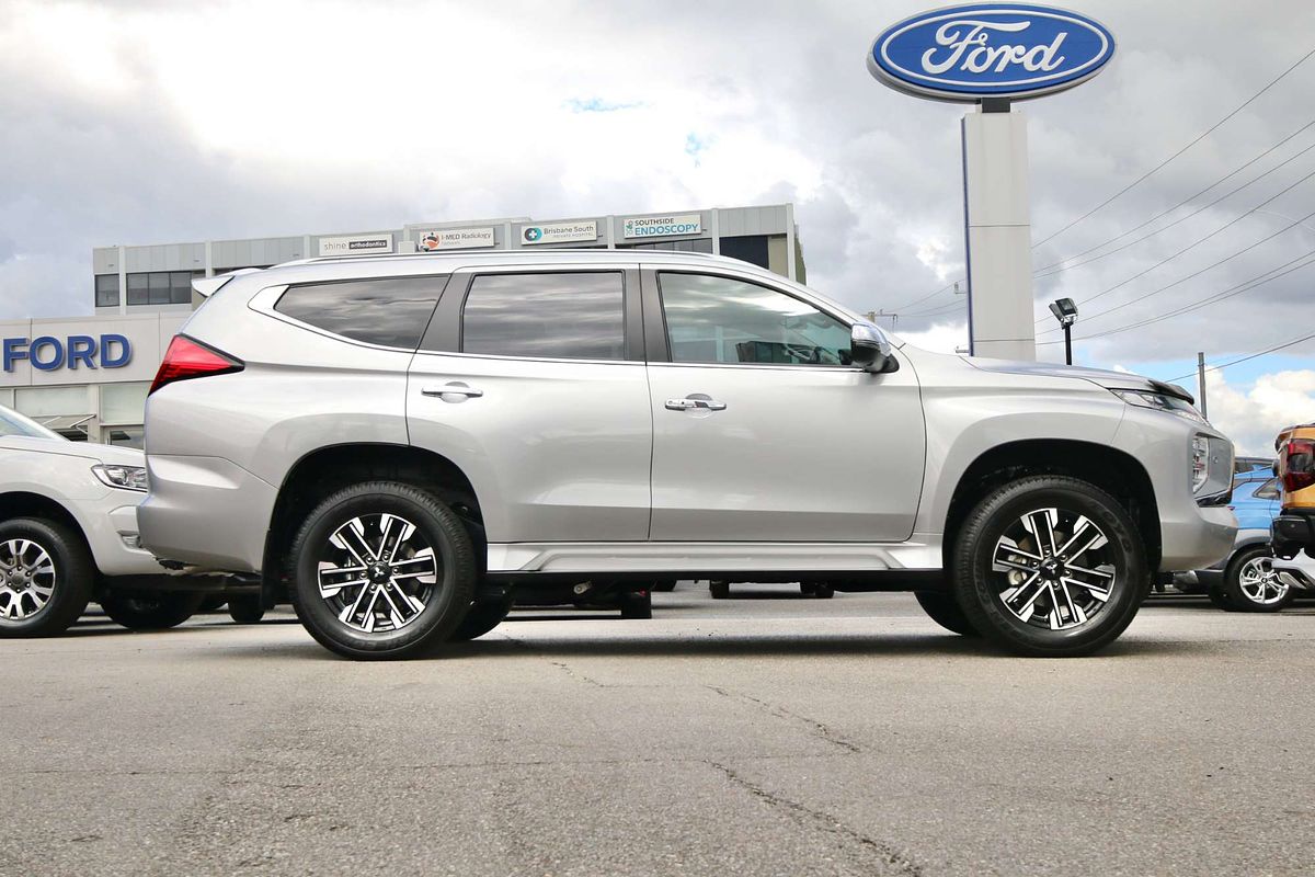2023 Mitsubishi Pajero Sport Exceed QF