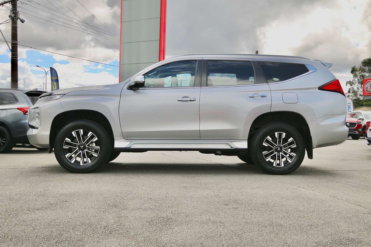 2023 Mitsubishi Pajero Sport Exceed QF