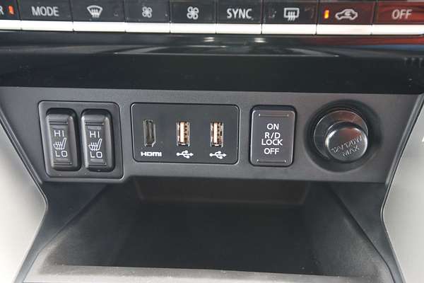 2023 Mitsubishi Pajero Sport Exceed QF