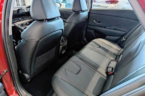 2024 Hyundai i30 Elite CN7.V2