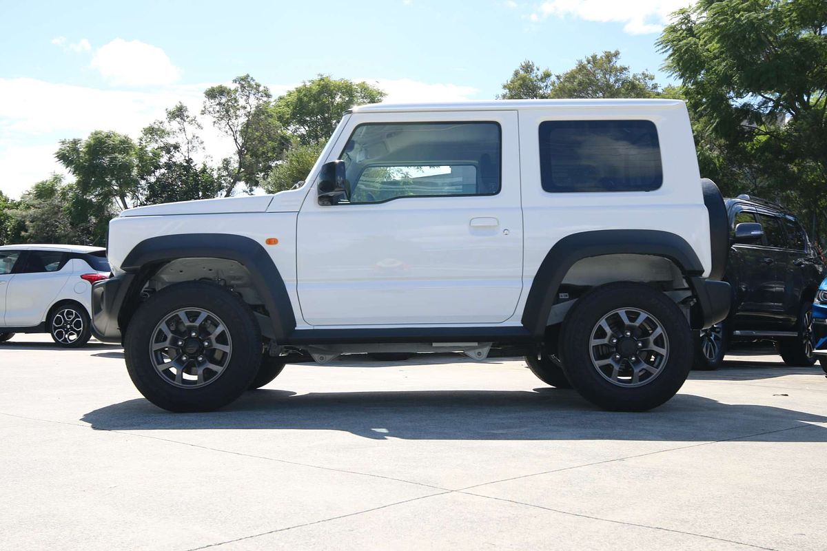 2024 Suzuki Jimny GLX GJ