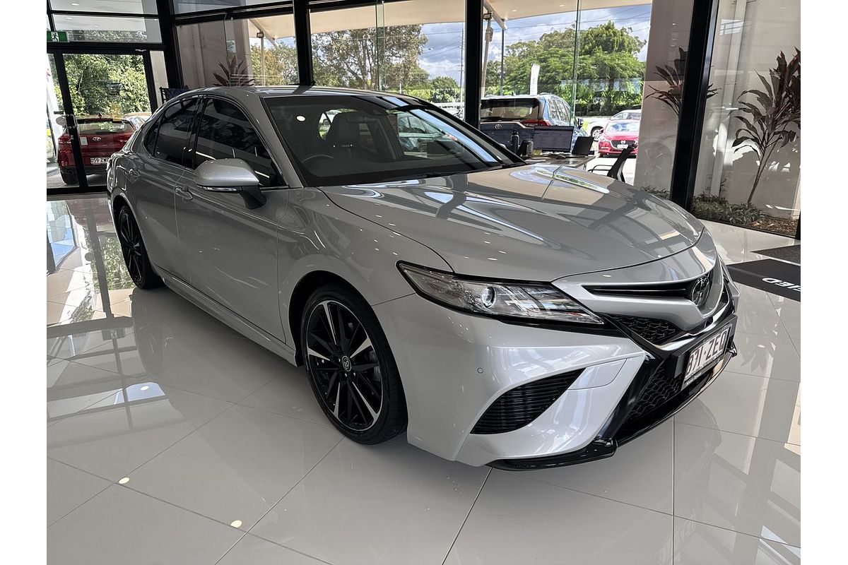 2019 Toyota Camry SX GSV70R
