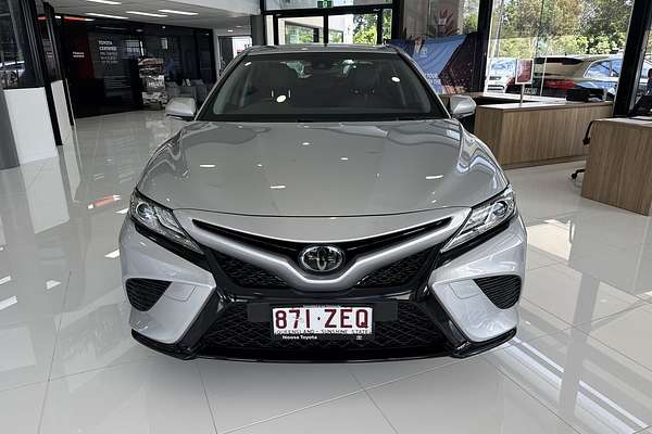 2019 Toyota Camry SX GSV70R