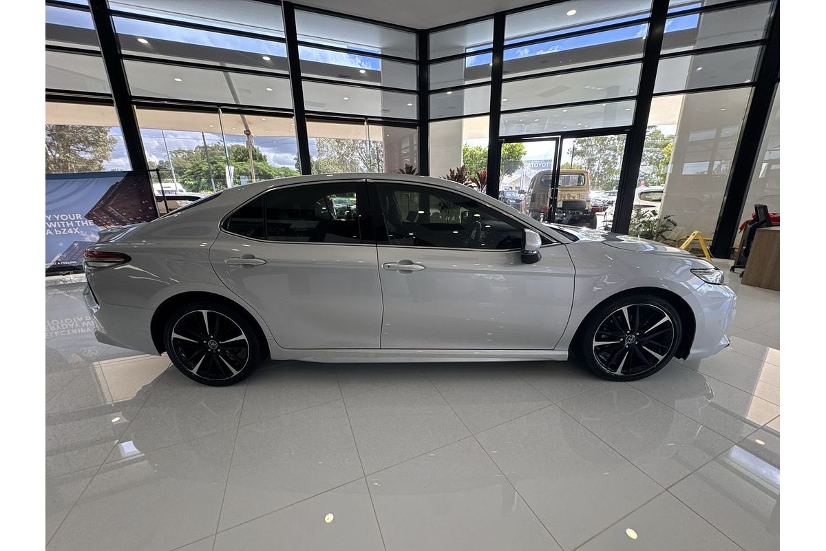 2019 Toyota Camry SX GSV70R