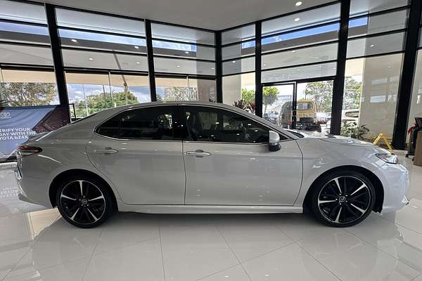 2019 Toyota Camry SX GSV70R
