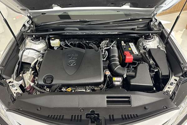2019 Toyota Camry SX GSV70R