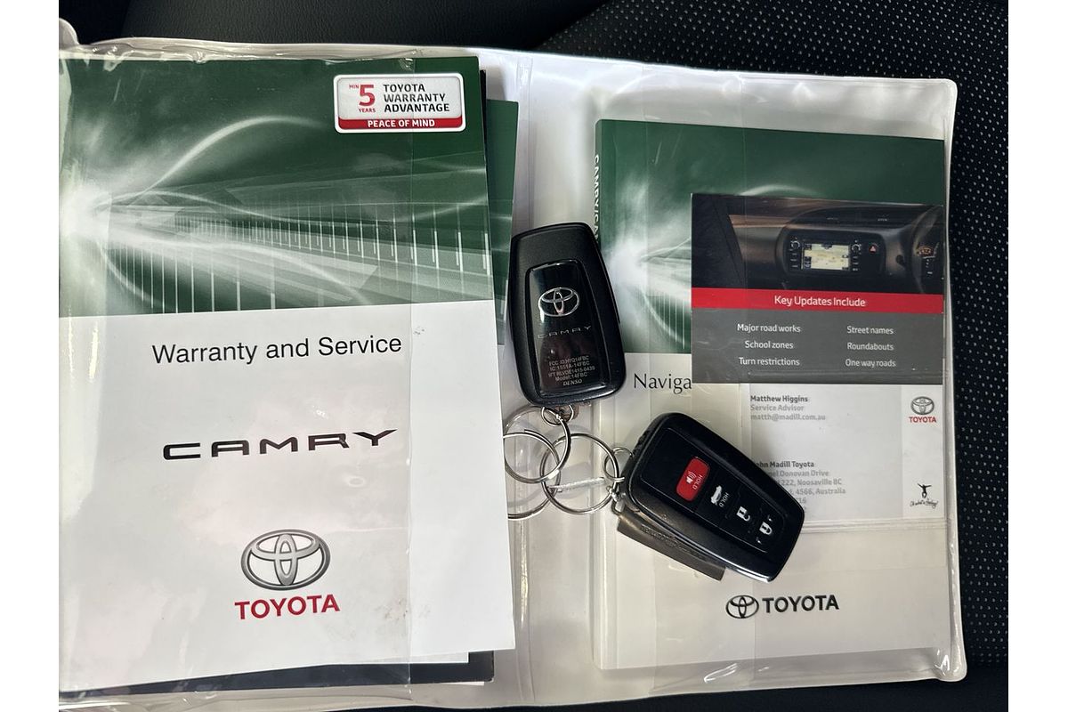 2019 Toyota Camry SX GSV70R
