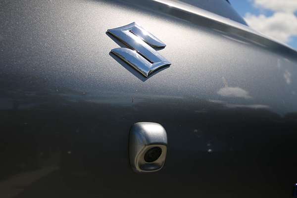 2024 Suzuki Swift Hybrid Plus UZ