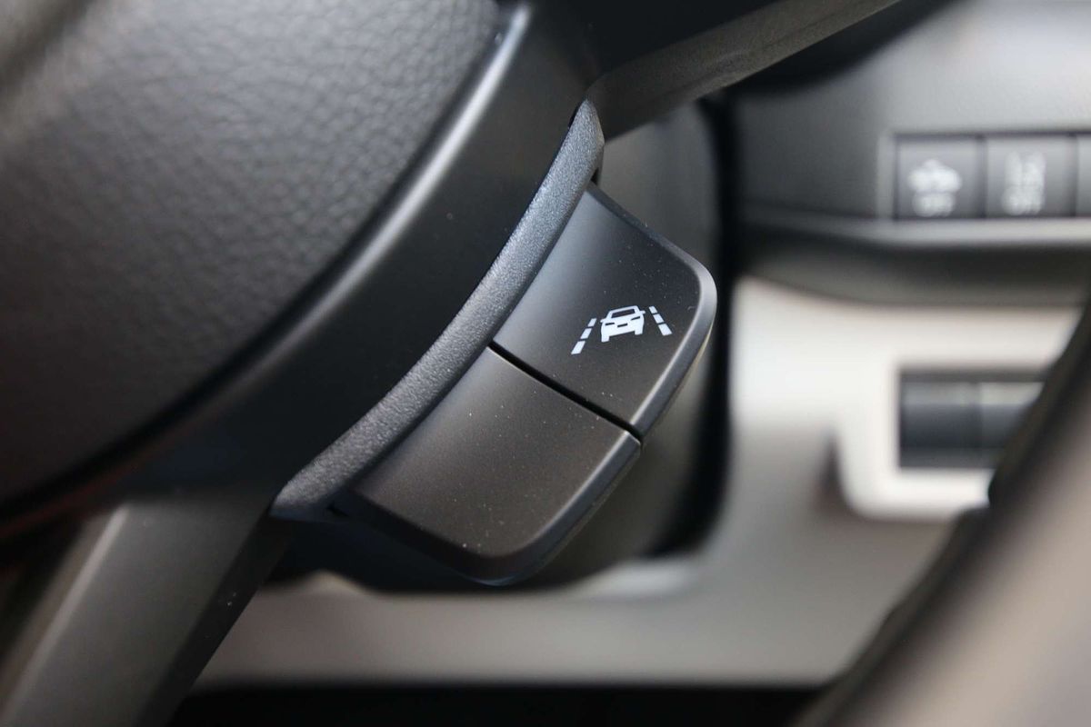 2024 Suzuki Swift Hybrid Plus UZ