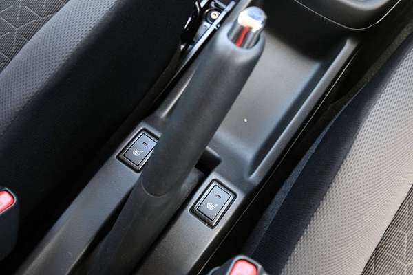 2024 Suzuki Swift Hybrid Plus UZ