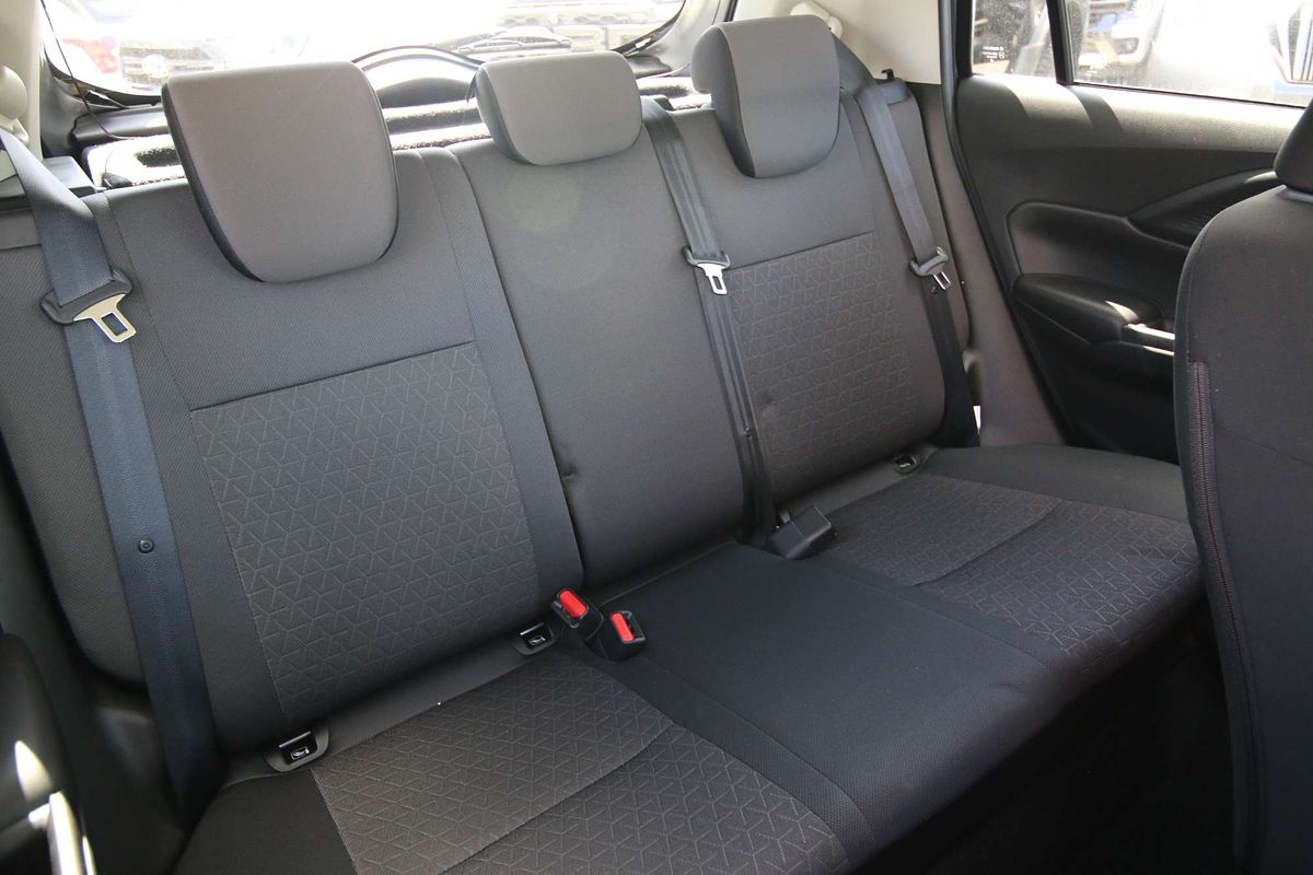 2024 Suzuki Swift Hybrid Plus UZ