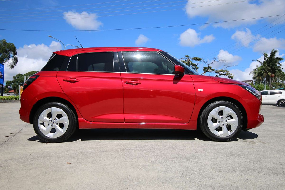 2024 Suzuki Swift Hybrid Plus UZ