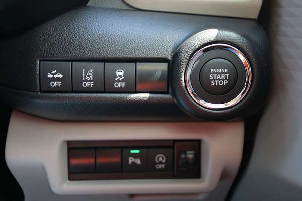 2024 Suzuki Swift Hybrid Plus UZ