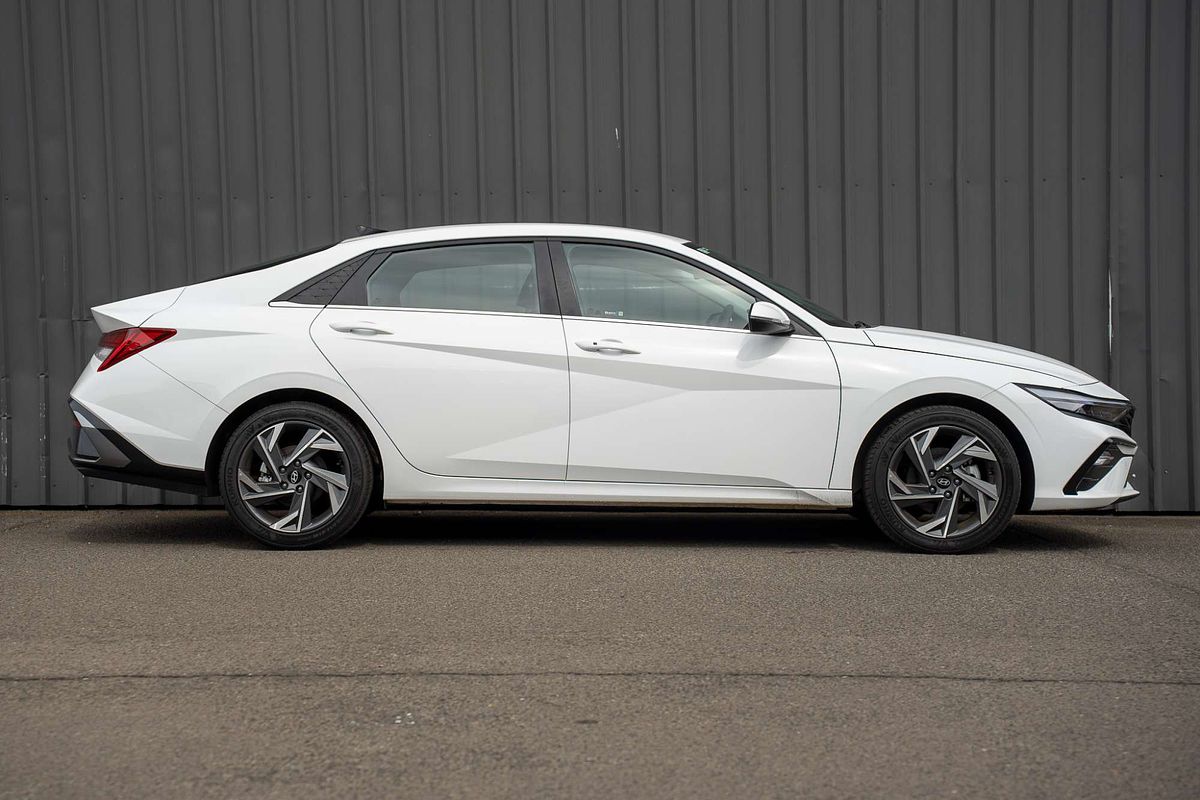 2024 Hyundai i30 Elite CN7.V2
