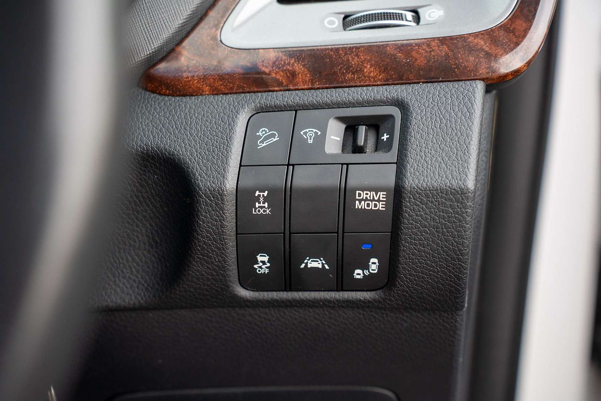 2017 Hyundai Santa Fe Active DM5 Series II