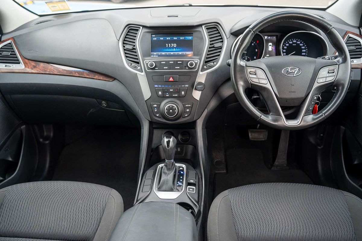 2017 Hyundai Santa Fe Active DM5 Series II