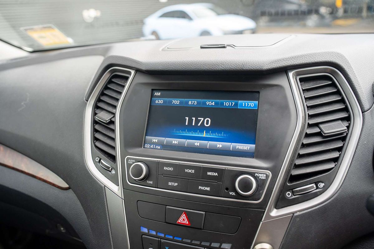 2017 Hyundai Santa Fe Active DM5 Series II