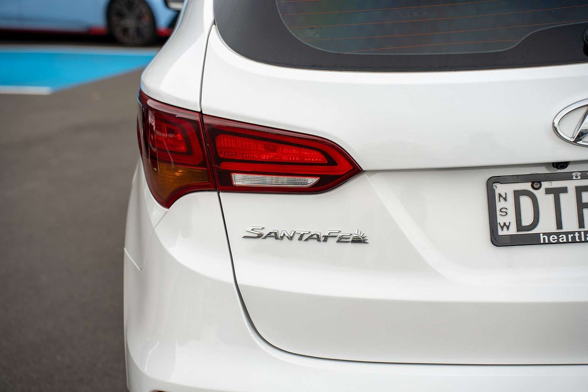 2017 Hyundai Santa Fe Active DM5 Series II