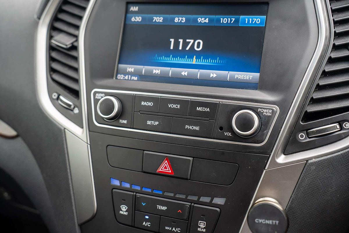 2017 Hyundai Santa Fe Active DM5 Series II