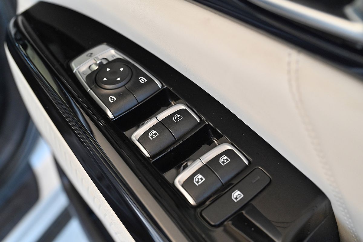 2021 Kia Carnival Platinum KA4