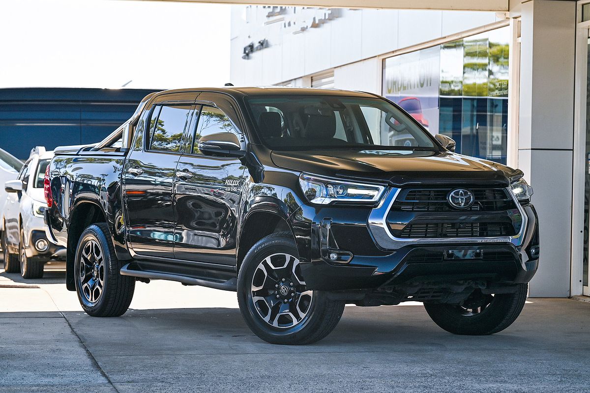 2022 Toyota Hilux SR5 GUN126R 4X4
