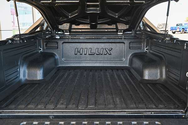 2022 Toyota Hilux SR5 GUN126R 4X4
