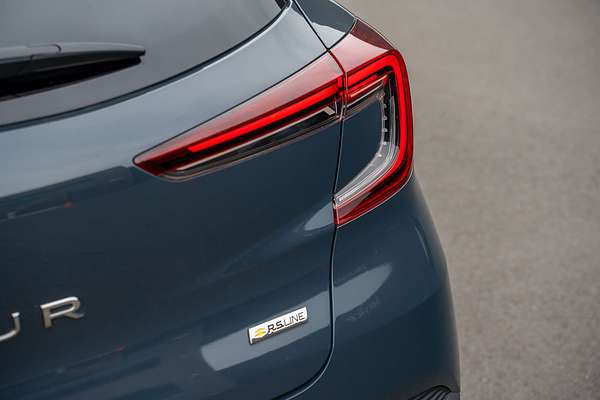 2022 Renault Captur R.S. Line XJB