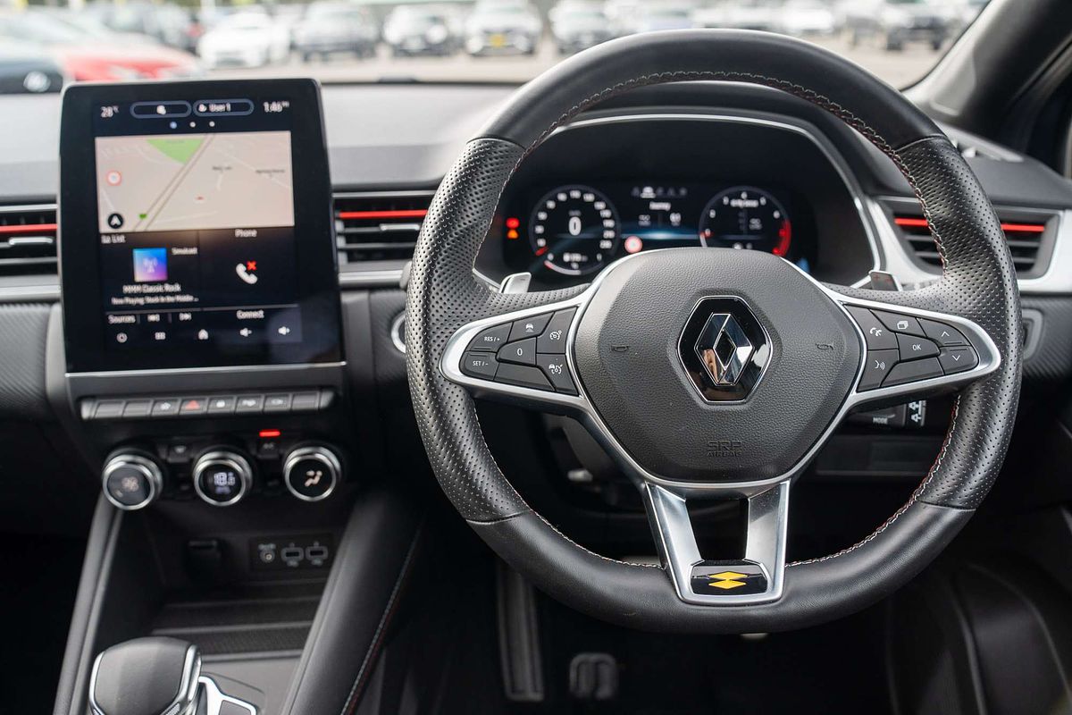 2022 Renault Captur R.S. Line XJB